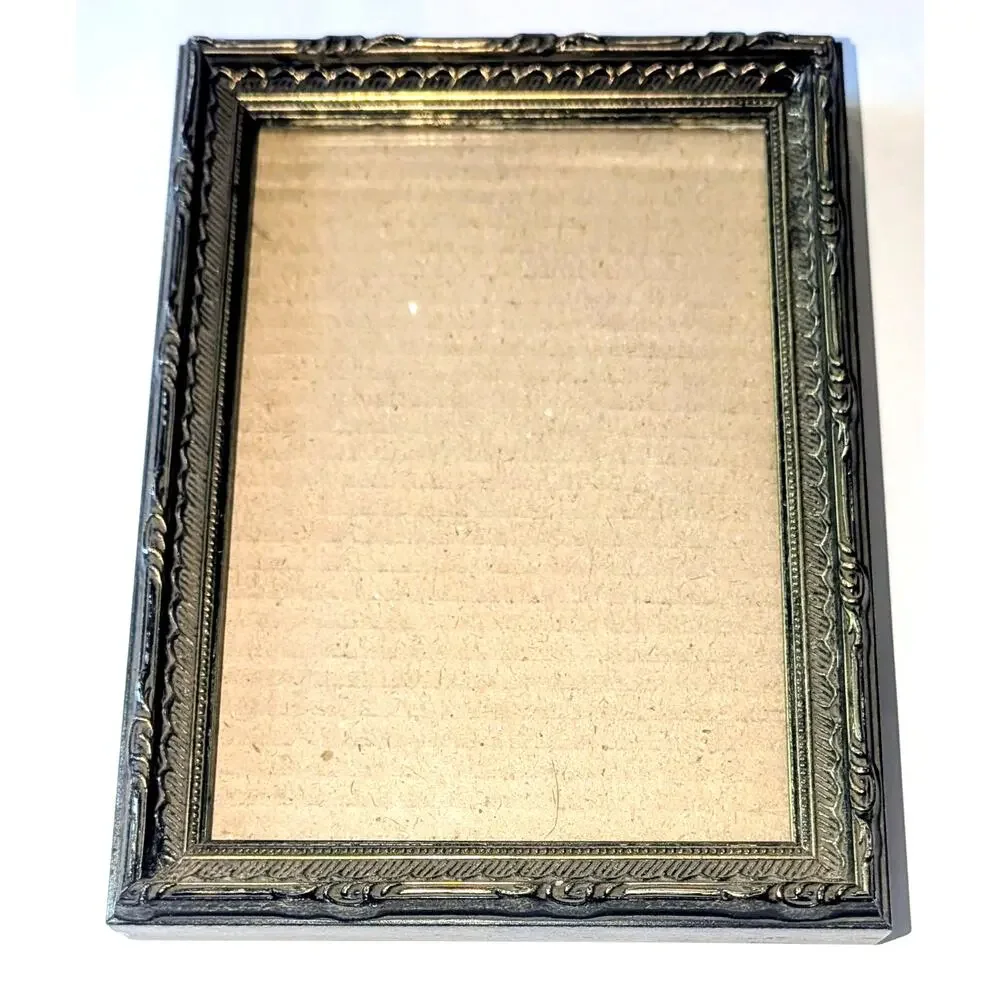 Vintage Wood‑Look Brown Gold Ornate Frame 6x8 Inch Home Decor Display